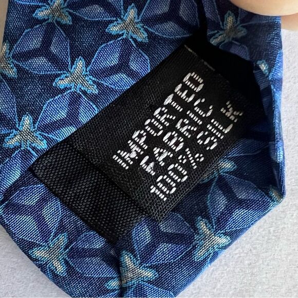 Oscar de la Renta 100% Silk Tie Blue Geometric Luxury Retro Designer Necktie - Picture 8 of 8